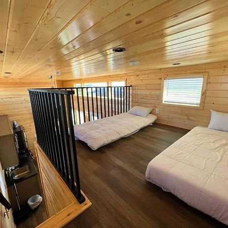 ואלה 066 South Rim Grand Canyon Tiny Home Sleeps 8 מראה חיצוני תמונה