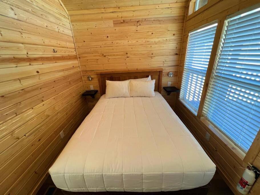ואלה 066 South Rim Grand Canyon Tiny Home Sleeps 8 מראה חיצוני תמונה